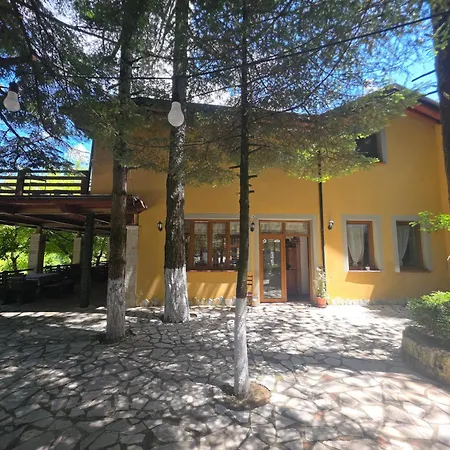 Alberti Llogara 3* Dukat