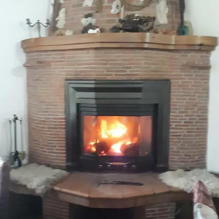 Alberti Llogara Pensión 3*