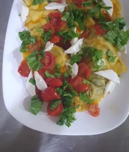 Alberti Llogara Konukevi Dukat