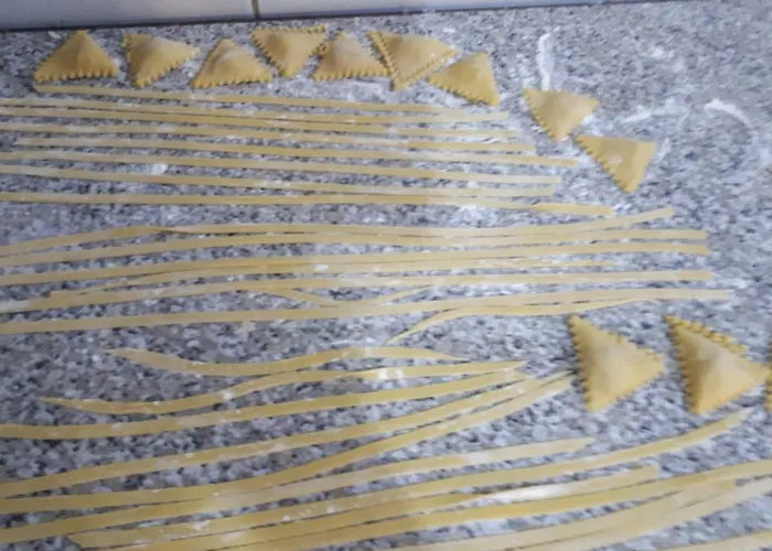 Konukevi Alberti Llogara 3*