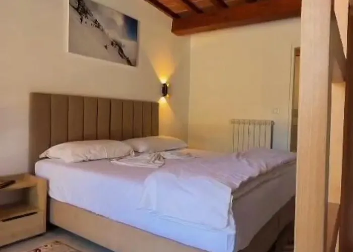 Гостевой дом Alberti Llogara 3*